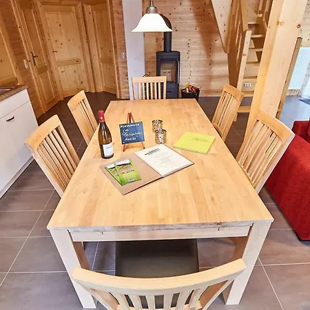 Ferienhaus Annika Holiday home Rieden (Mayen-Koblenz)